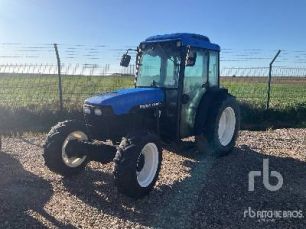 Photo of a 2001 New Holland TN90F