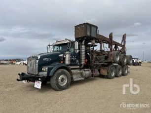 Photo of a 2002 Kenworth T800