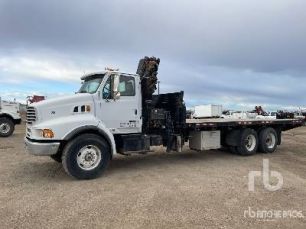 Photo of a 2001 Sterling L8500