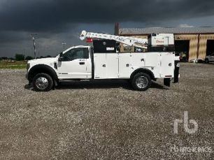 Photo of a 2018 Ford F-550