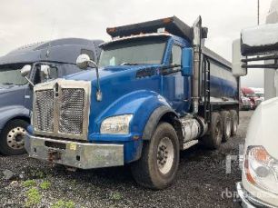 Photo of a 2018 Kenworth T880
