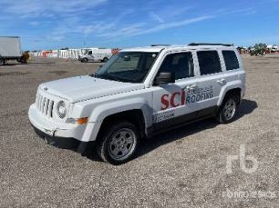 Photo of a 2015 Jeep PATRIOT
