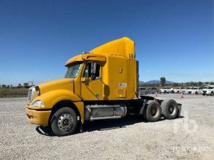 Photo of a 2007 Freightliner COLUMBIA CL120