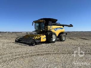 Photo of a 2016 New Holland CR990
