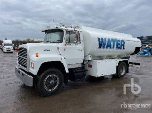 Photo of a 1990 Ford LN8000