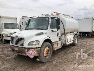 Photo of a 2003 Freightliner M2