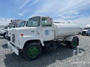 Photo of a  Ford 7000