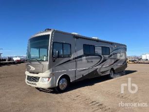 Photo of a 2014 Fleetwood BOUNDER 35K