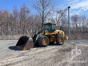 Photo of a 2014 Volvo L90G