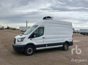 Photo of a 2017 Ford TRANSIT 250