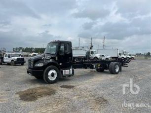 Photo of a 2019 Freightliner M2 106