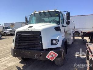 Photo of a 2015 Freightliner 114 SD
