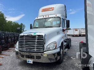 Photo of a 2017 Freightliner CASCADIA 113