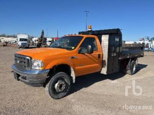 Photo of a 2003 Ford F-450