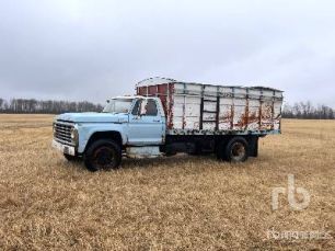 Photo of a 1975 Ford F600
