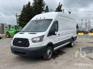Photo of a 2018 Ford TRANSIT 350