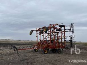 Photo of a 1996 Bourgault 8800