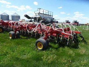 Photo of a 2014 Bourgault 3320-76