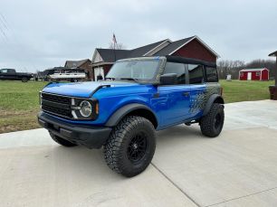 Photo of a 2023 Ford BRONCO