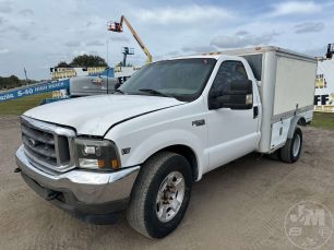 Photo of a 1999 Ford F-250