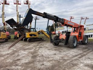 Photo of a 2017 JLG 10054
