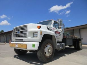 Photo of a 1992 Ford F700
