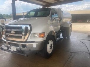 Photo of a 2007 Ford F750