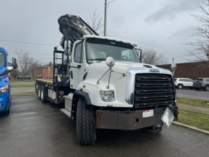 Photo of a 2018 Freightliner 114SD