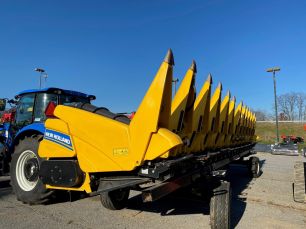 Photo of a  New Holland 980CF