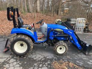 Photo of a  New Holland BOOMER 25