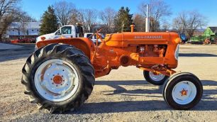 Photo of a 1957 Allis Chalmers D14