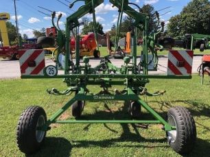 Photo of a 2008 Krone KWT782