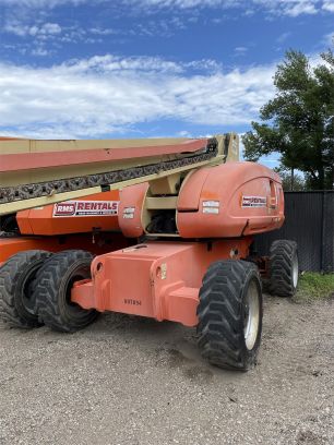 Photo of a 2008 JLG 800S