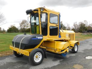 Photo of a 2014 Superior Broom DT80J