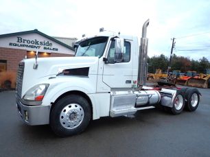 Photo of a 2007 Volvo VT64T800