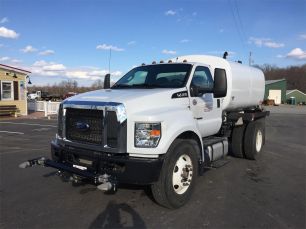 Photo of a 2017 Ford F750
