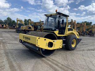 Photo of a 2022 Bomag BW213DH-5