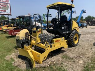 Photo of a 2022 Bomag BW124PDH-5
