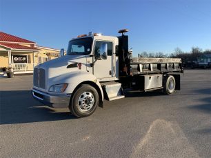 Photo of a 2014 Kenworth T370