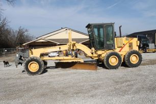 Photo of a 2001 New Holland RG170