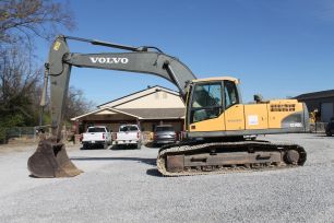 Photo of a 2008 Volvo EC240CL