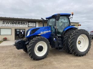 Photo of a  New Holland T7.230