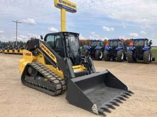 Photo of a  New Holland C362