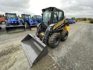 Photo of a  New Holland L318