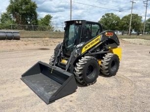 Photo of a  New Holland L328
