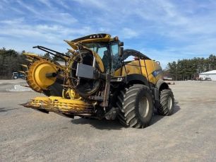 Photo of a 2015 New Holland FR650