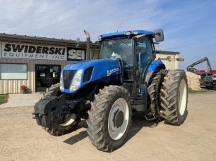Photo of a 2011 New Holland T7.260
