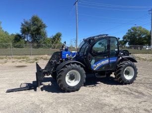 Photo of a  New Holland TH7.42 ELITE