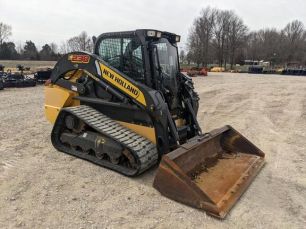 Photo of a 2018 New Holland C238