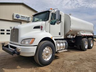 Photo of a 2018 Kenworth T370